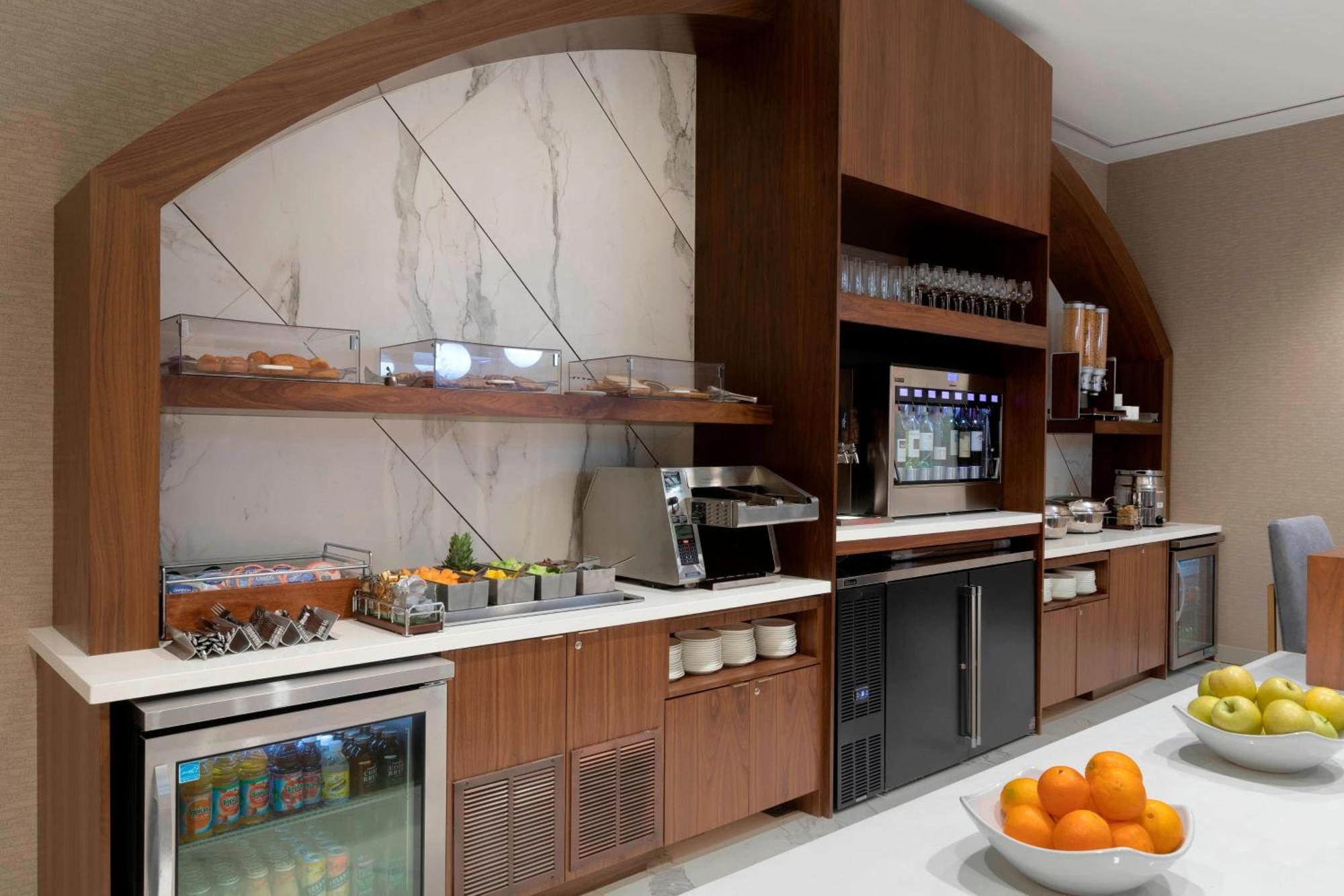 Atlanta Marriott Northeast/Emory Area Hotel Ngoại thất bức ảnh